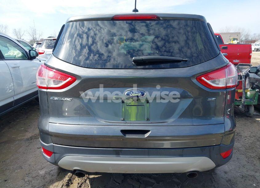 Photo 17 of 2016 Ford Escape SE (VIN 1FMCU0G73GUA06135)