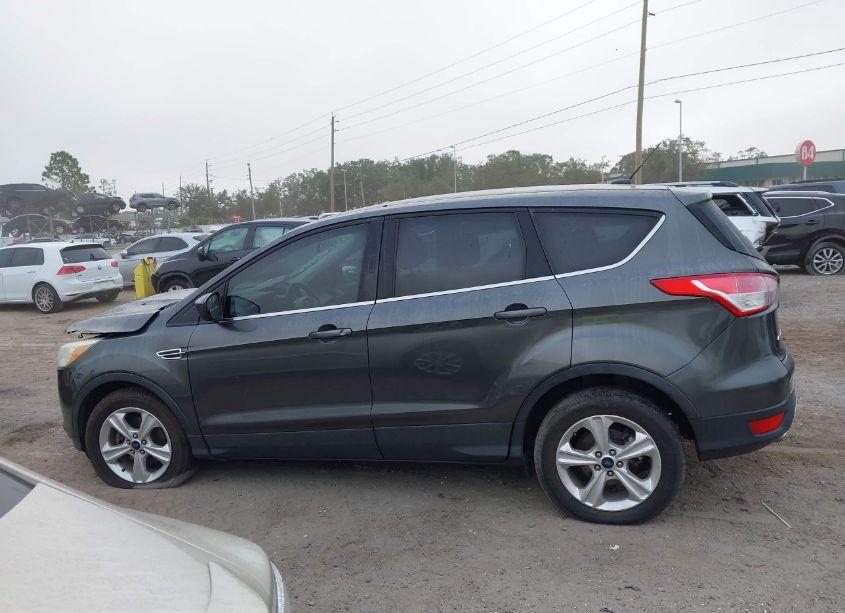 Photo 14 of 2016 Ford Escape SE (VIN 1FMCU0G73GUB39803)