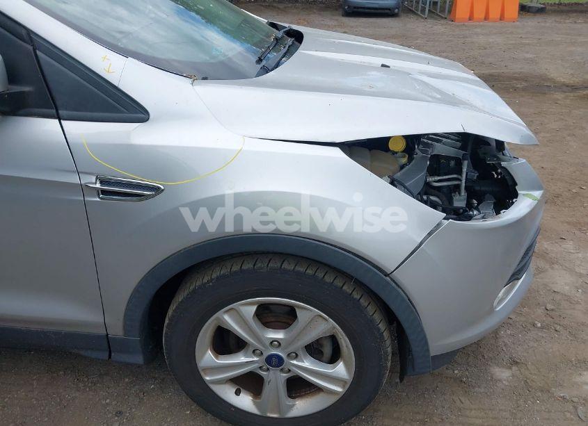 Photo 12 of 2016 Ford Escape SE (VIN 1FMCU0G73GUB67097)