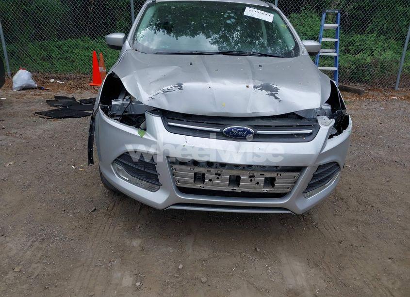 Photo 6 of 2016 Ford Escape SE (VIN 1FMCU0G73GUB67097)