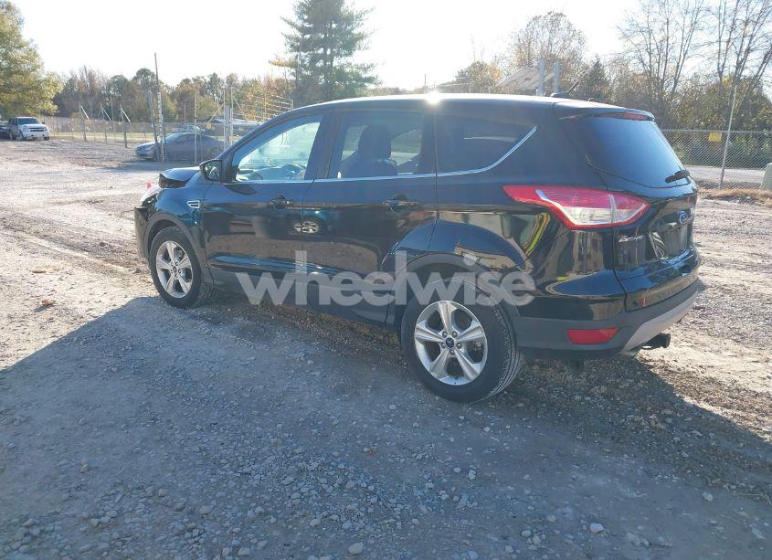 Photo 3 of 2016 Ford Escape SE (VIN 1FMCU0G73GUC35334)