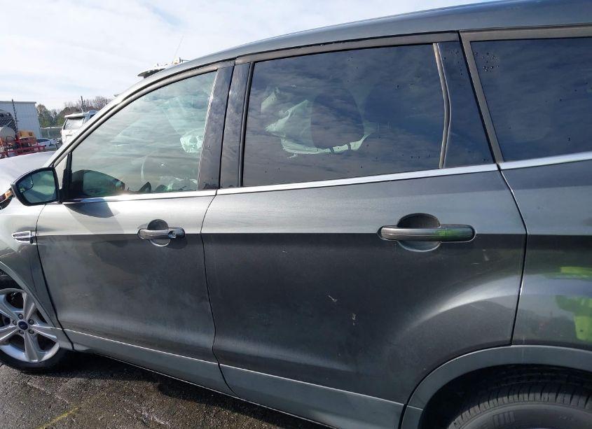 Photo 14 of 2016 Ford Escape SE (VIN 1FMCU0G73GUC50335)
