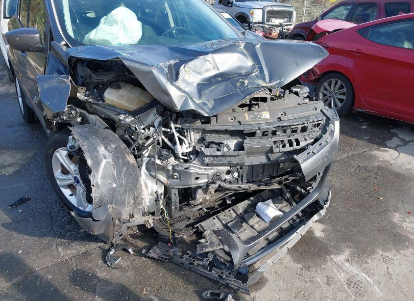 Photo 6 of 2016 Ford Escape SE (VIN 1FMCU0G73GUC50335)