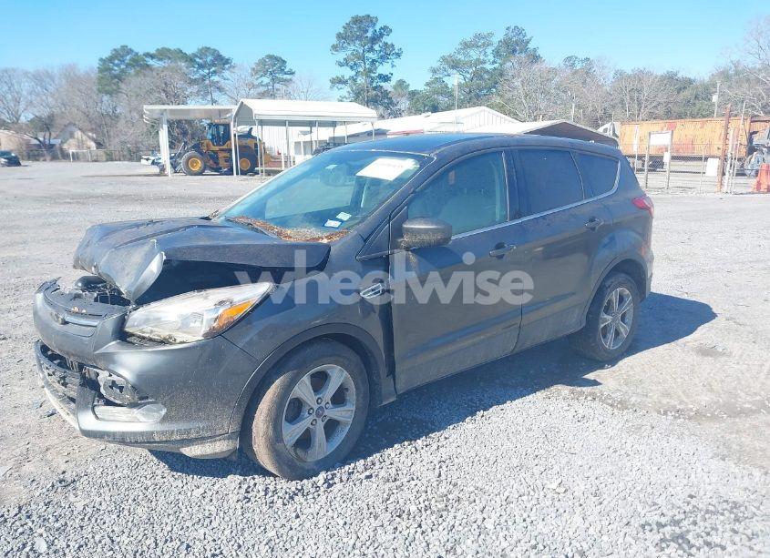 Photo 2 of 2015 Ford Escape SE (VIN 1FMCU0G74FUA24674)