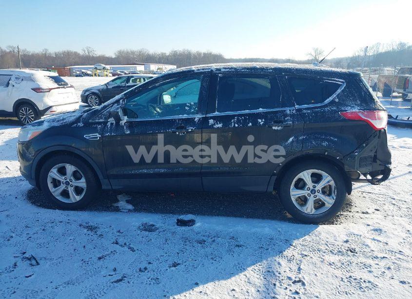 Photo 14 of 2015 Ford Escape SE (VIN 1FMCU0G74FUB57399)