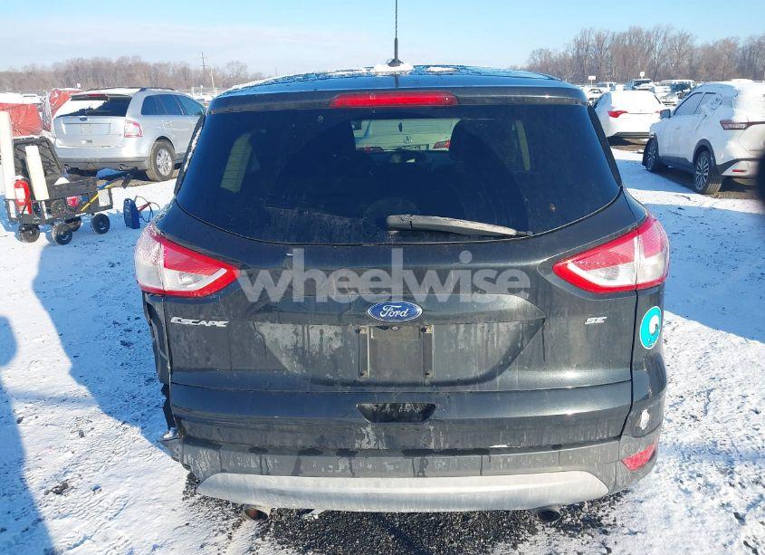 Photo 16 of 2015 Ford Escape SE (VIN 1FMCU0G74FUB57399)