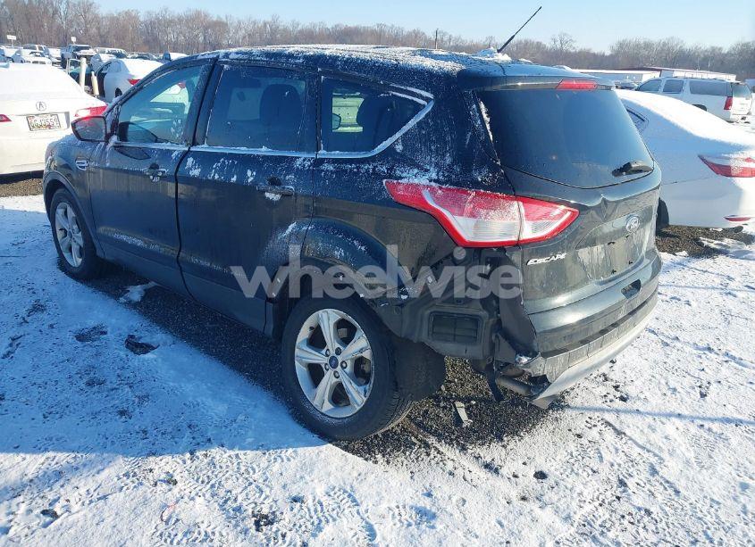 Photo 3 of 2015 Ford Escape SE (VIN 1FMCU0G74FUB57399)