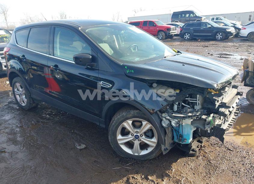 2016 Ford Escape SE (VIN 1FMCU0G74GUA64111) main photo
