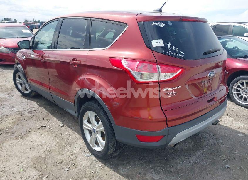 Photo 3 of 2016 Ford Escape SE (VIN 1FMCU0G74GUA95908)