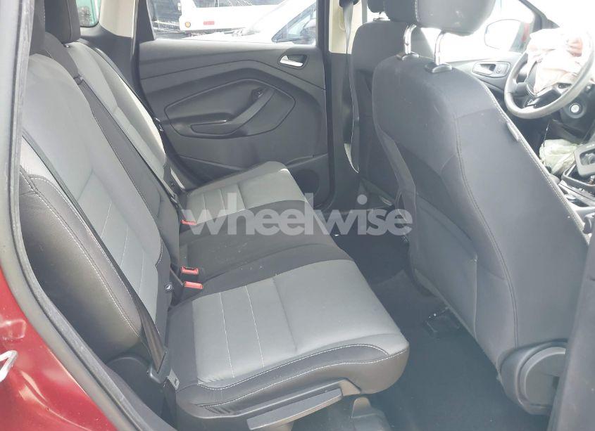 Photo 8 of 2016 Ford Escape SE (VIN 1FMCU0G74GUA95908)