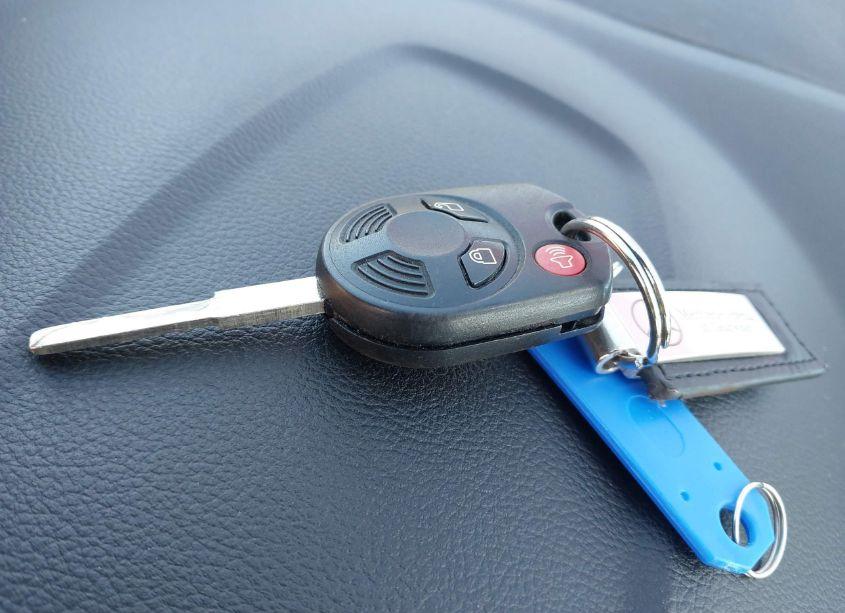 Photo 11 of 2016 Ford Escape SE (VIN 1FMCU0G74GUB84068)