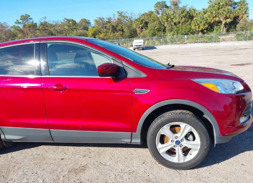 Photo 13 of 2016 Ford Escape SE (VIN 1FMCU0G74GUB84068)