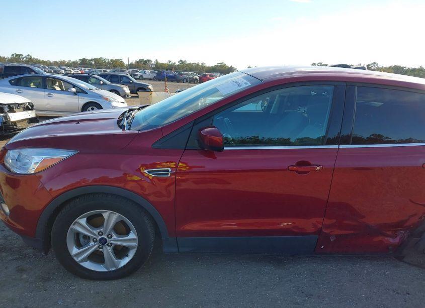 Photo 14 of 2016 Ford Escape SE (VIN 1FMCU0G74GUB84068)