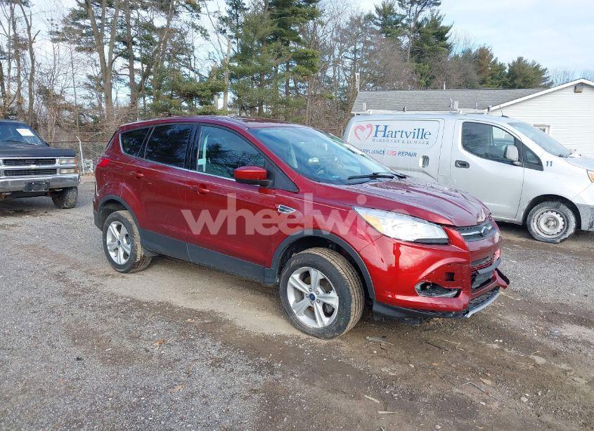2016 Ford Escape SE (VIN 1FMCU0G74GUC38078) main photo