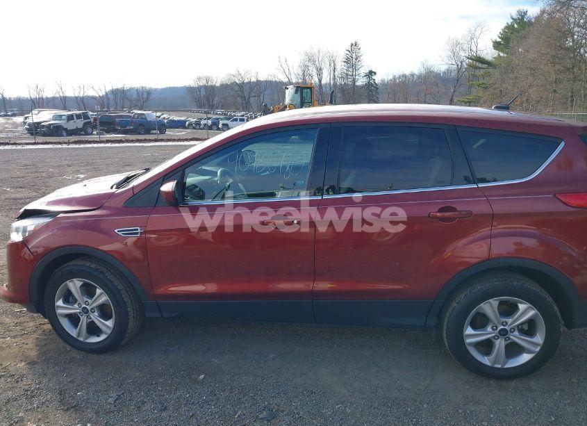 Photo 14 of 2016 Ford Escape SE (VIN 1FMCU0G74GUC38078)