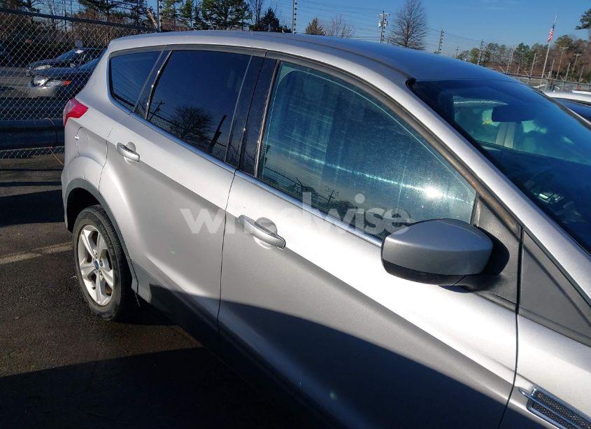 Photo 13 of 2016 Ford Escape SE (VIN 1FMCU0G74GUC89709)