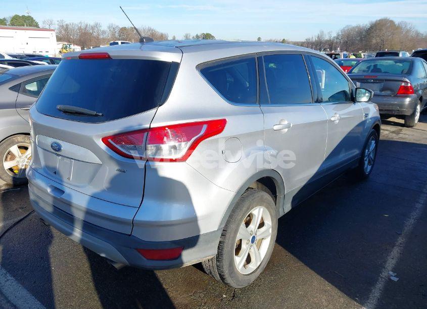 Photo 4 of 2016 Ford Escape SE (VIN 1FMCU0G74GUC89709)