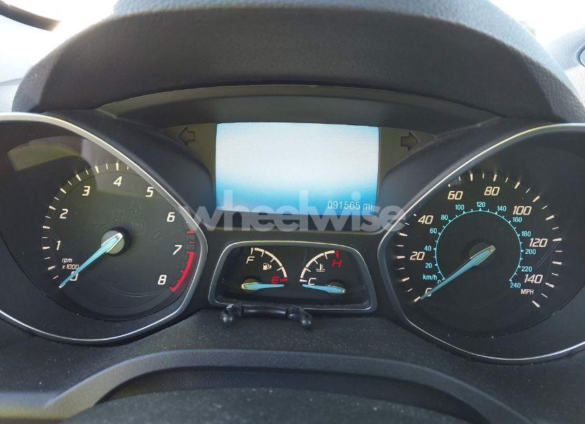 Photo 15 of 2016 Ford Escape SE (VIN 1FMCU0G74GUC91766)