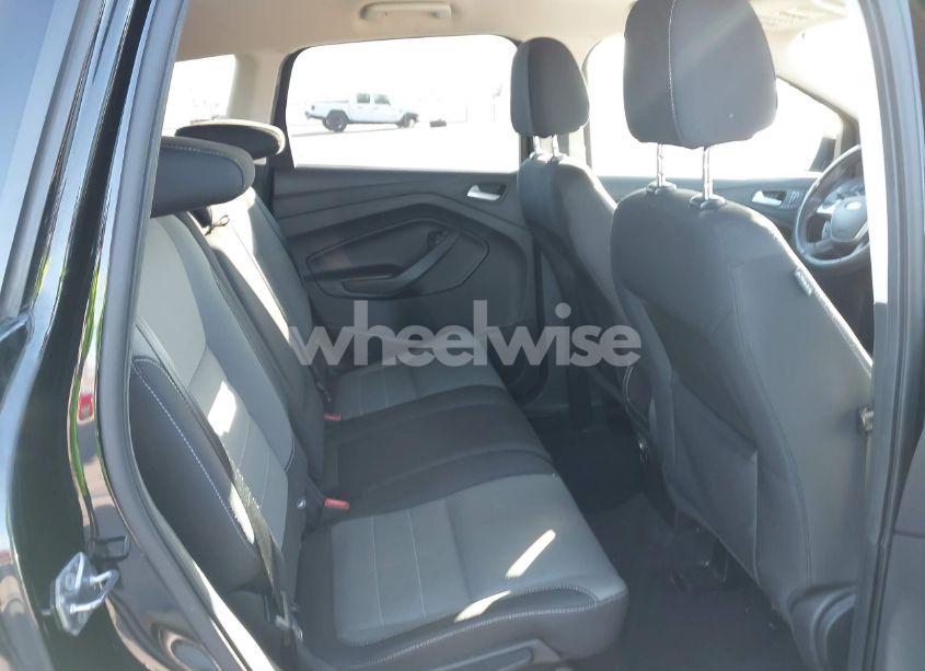 Photo 8 of 2016 Ford Escape SE (VIN 1FMCU0G74GUC91766)