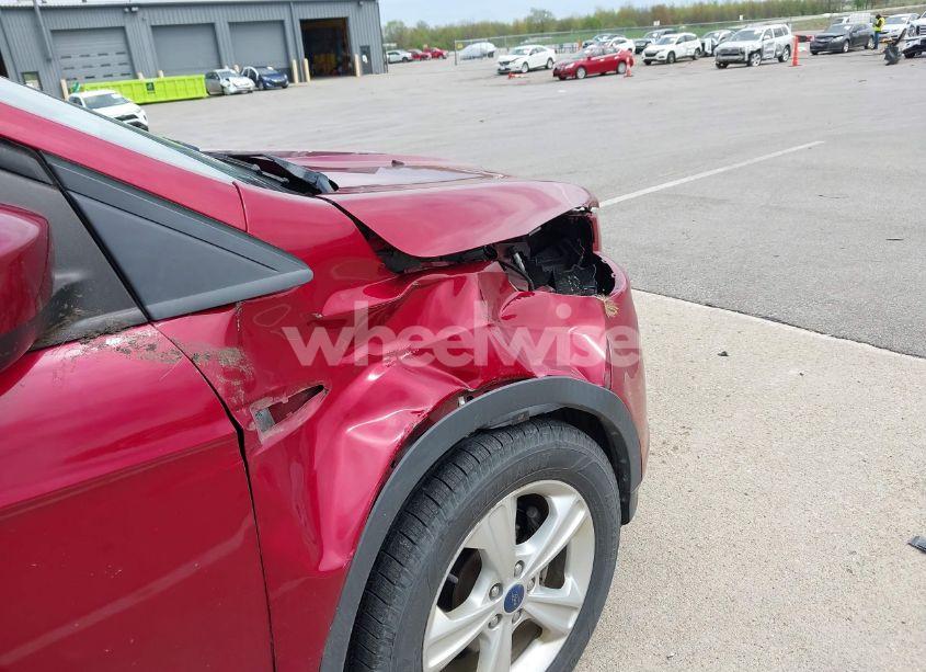 Photo 12 of 2015 Ford Escape SE (VIN 1FMCU0G75FUA12145)