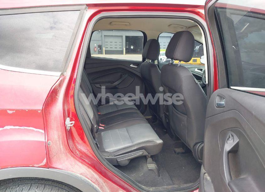 Photo 8 of 2015 Ford Escape SE (VIN 1FMCU0G75FUA12145)