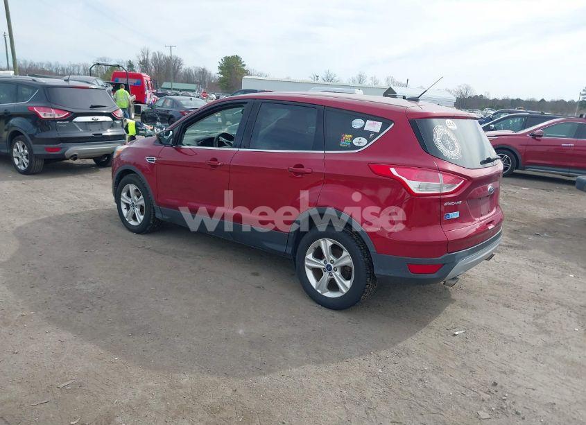 Photo 3 of 2015 Ford Escape SE (VIN 1FMCU0G75FUA37921)