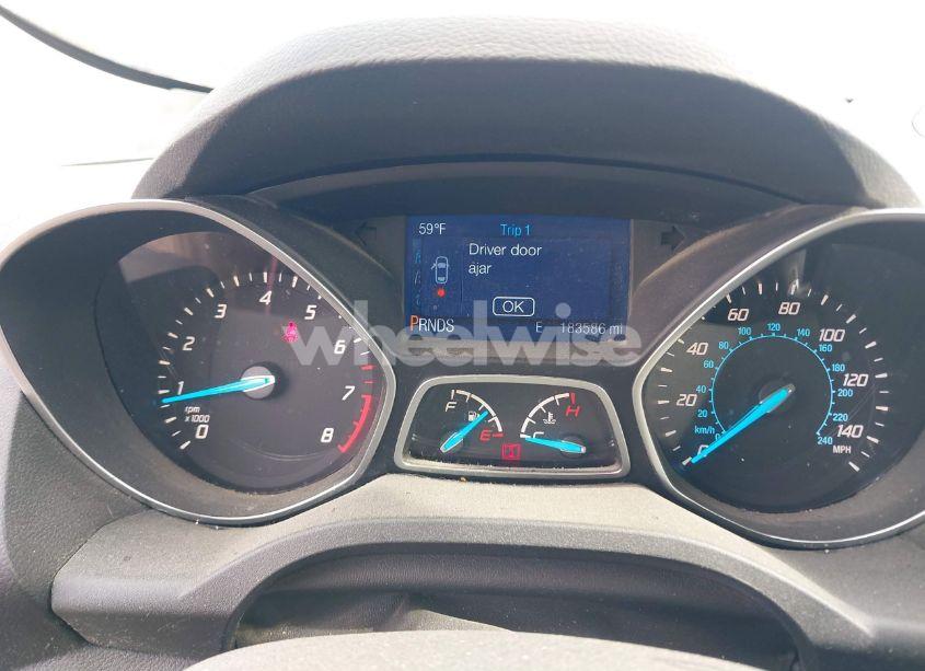 Photo 7 of 2015 Ford Escape SE (VIN 1FMCU0G75FUA37921)