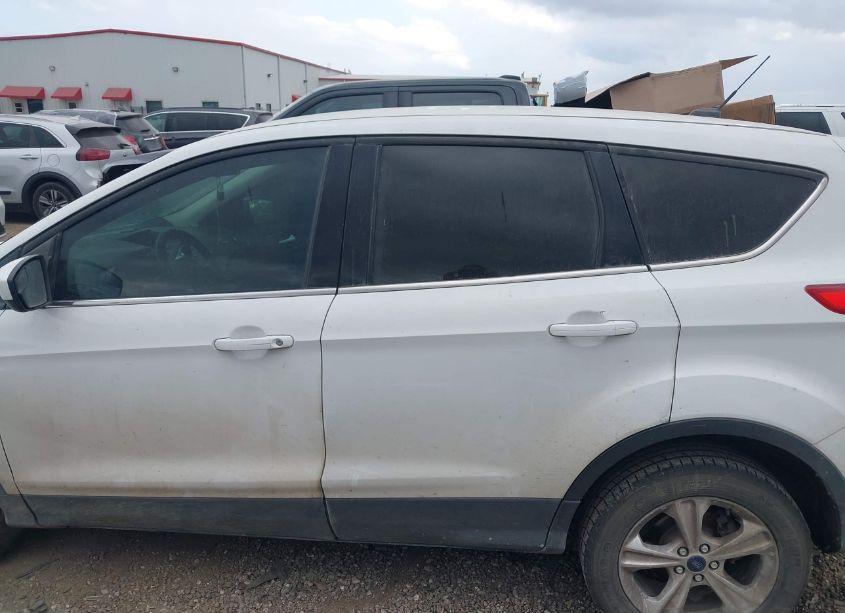 Photo 14 of 2015 Ford Escape SE (VIN 1FMCU0G75FUA42259)