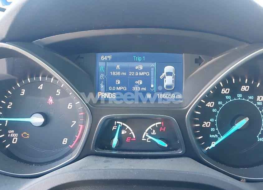 Photo 15 of 2015 Ford Escape SE (VIN 1FMCU0G75FUB93005)