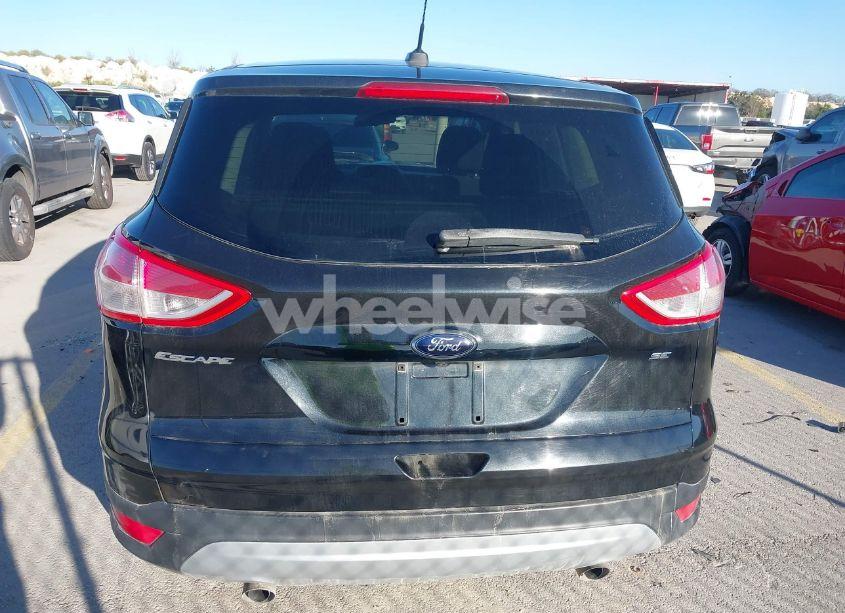 Photo 16 of 2015 Ford Escape SE (VIN 1FMCU0G75FUB93005)