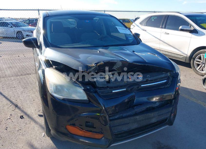 Photo 6 of 2015 Ford Escape SE (VIN 1FMCU0G75FUB93005)