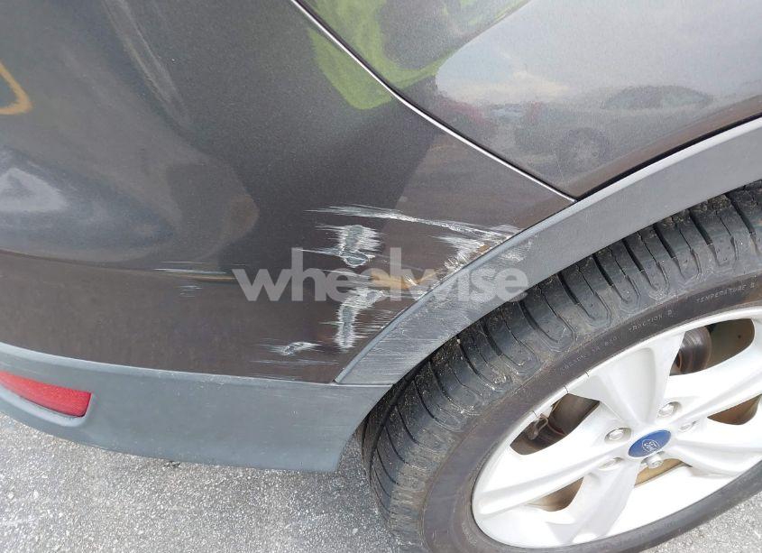 Photo 14 of 2015 Ford Escape SE (VIN 1FMCU0G75FUC20011)