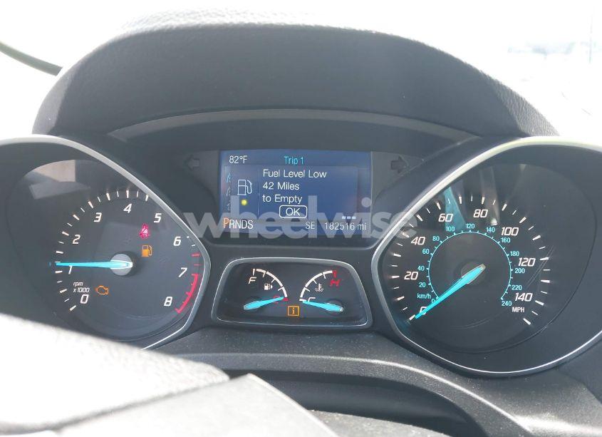 Photo 7 of 2015 Ford Escape SE (VIN 1FMCU0G75FUC20011)