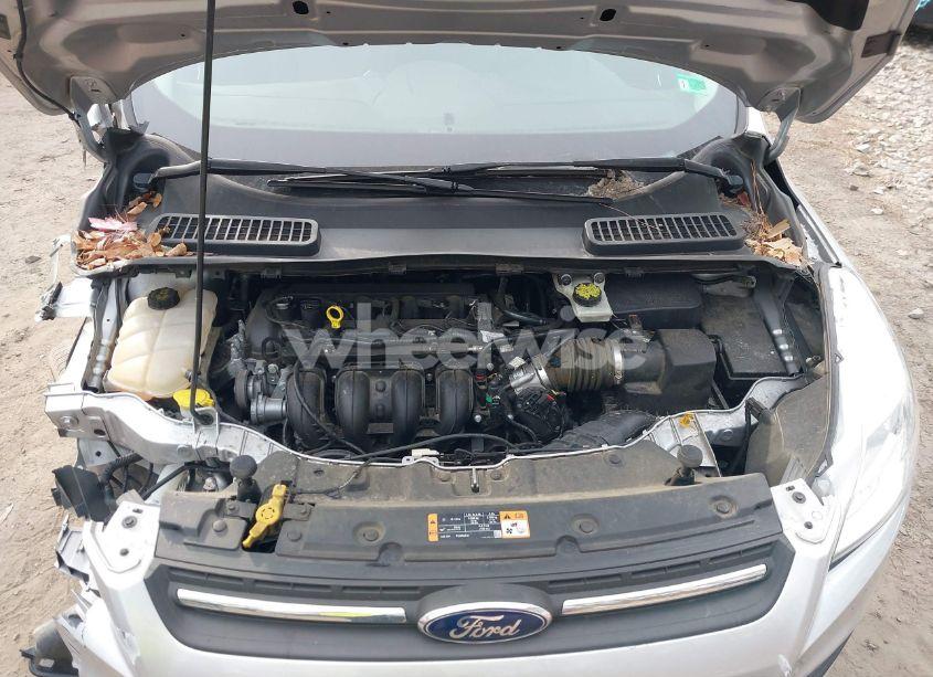 Photo 10 of 2016 Ford Escape SE (VIN 1FMCU0G75GUA73903)