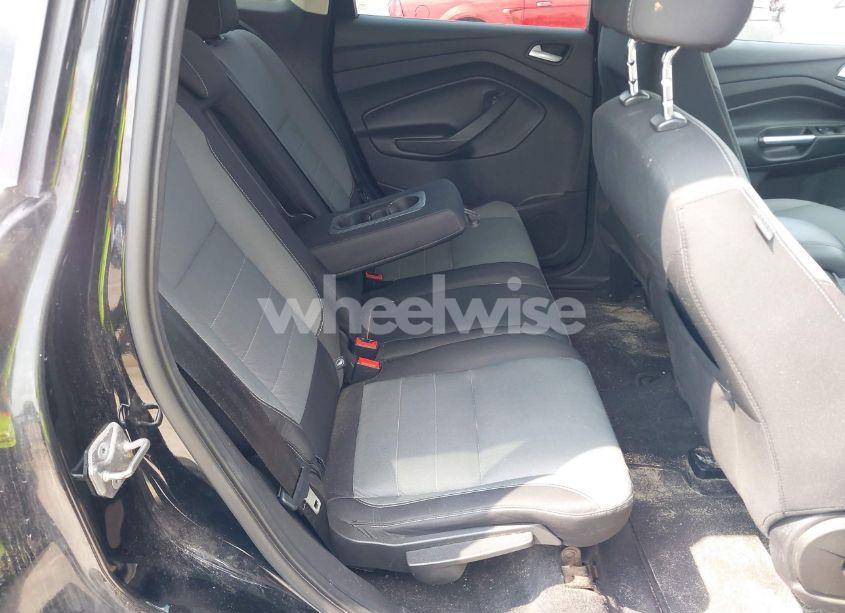 Photo 8 of 2016 Ford Escape SE (VIN 1FMCU0G75GUB57820)