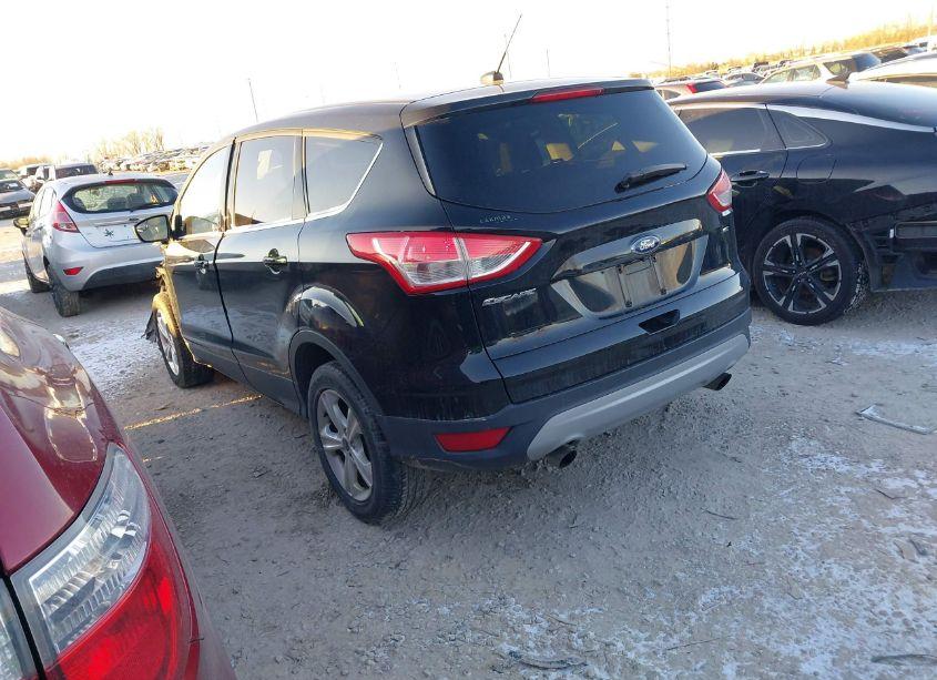 Photo 3 of 2016 Ford Escape SE (VIN 1FMCU0G75GUB68493)