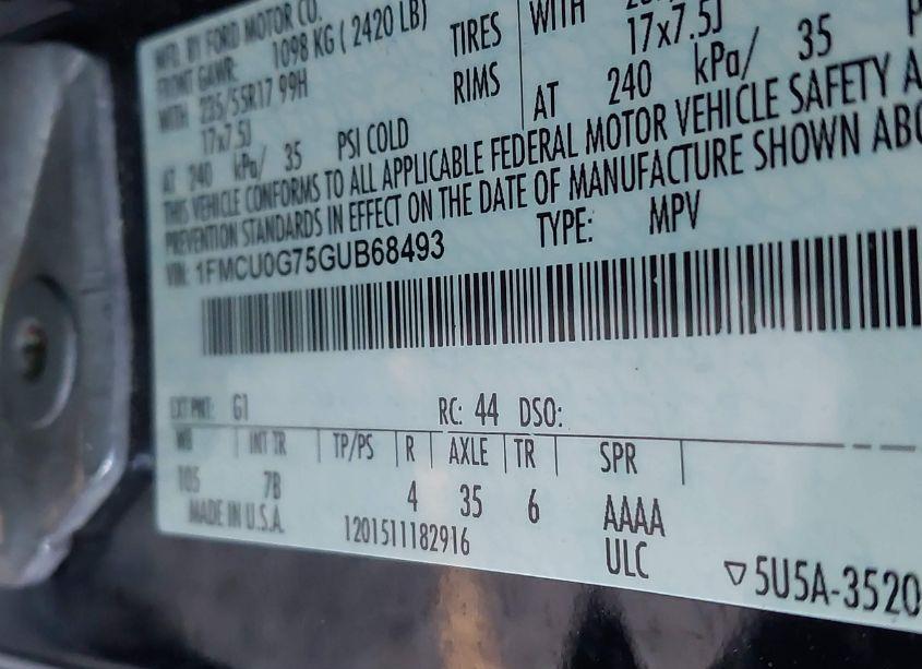 Photo 9 of 2016 Ford Escape SE (VIN 1FMCU0G75GUB68493)