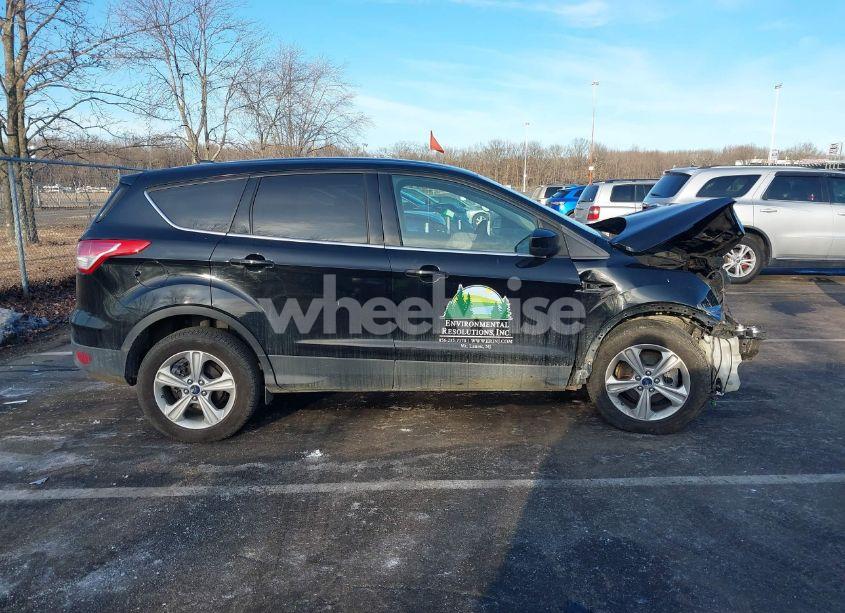 Photo 13 of 2016 Ford Escape SE (VIN 1FMCU0G75GUC64382)