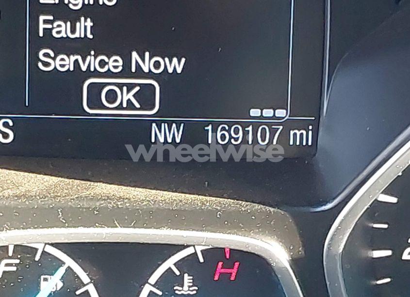 Photo 15 of 2016 Ford Escape SE (VIN 1FMCU0G75GUC64382)