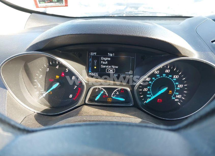 Photo 7 of 2016 Ford Escape SE (VIN 1FMCU0G75GUC64382)
