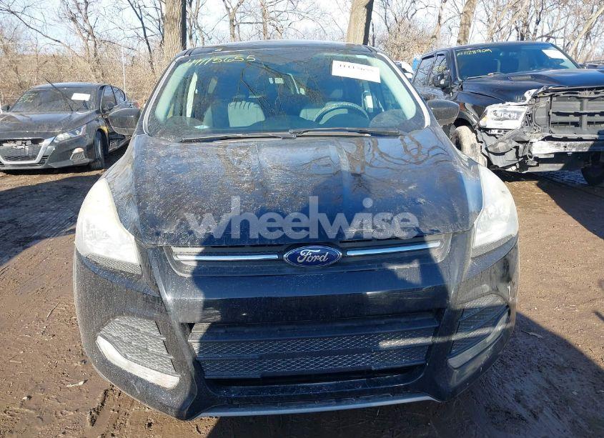 Photo 13 of 2016 Ford Escape SE (VIN 1FMCU0G76GUA50212)