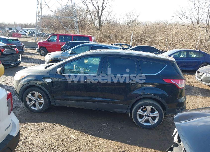 Photo 15 of 2016 Ford Escape SE (VIN 1FMCU0G76GUA50212)