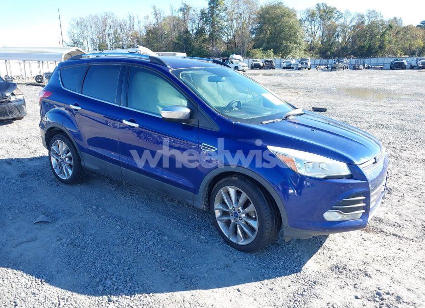 2016 Ford Escape SE (VIN 1FMCU0G76GUB30254) main photo