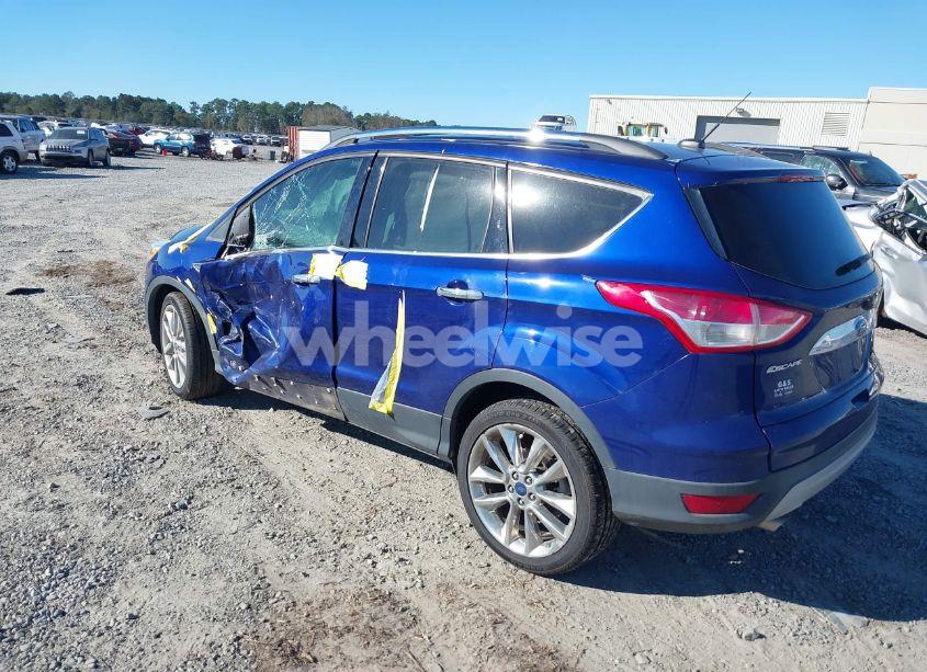 Photo 3 of 2016 Ford Escape SE (VIN 1FMCU0G76GUB30254)