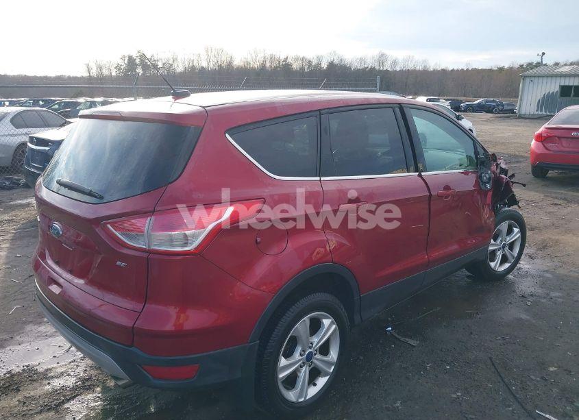 Photo 4 of 2016 Ford Escape SE (VIN 1FMCU0G76GUB31579)