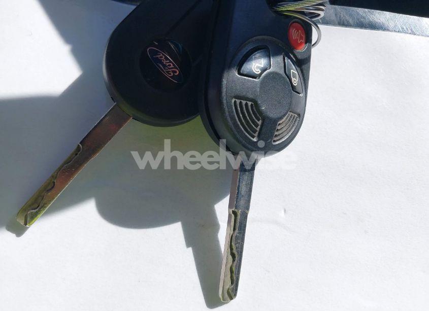 Photo 11 of 2016 Ford Escape SE (VIN 1FMCU0G76GUC09732)