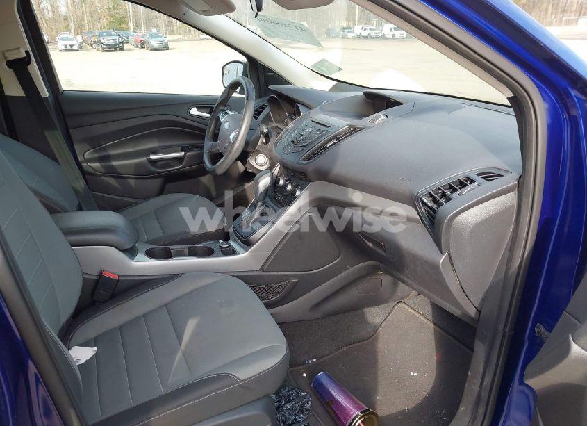 Photo 5 of 2016 Ford Escape SE (VIN 1FMCU0G76GUC74645)