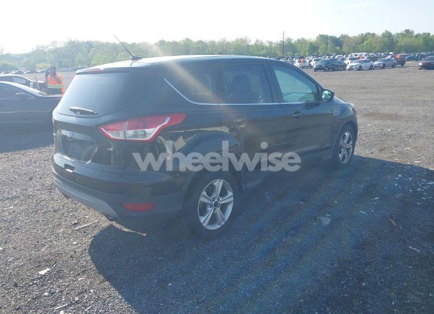 Photo 4 of 2015 Ford Escape SE (VIN 1FMCU0G77FUA86747)
