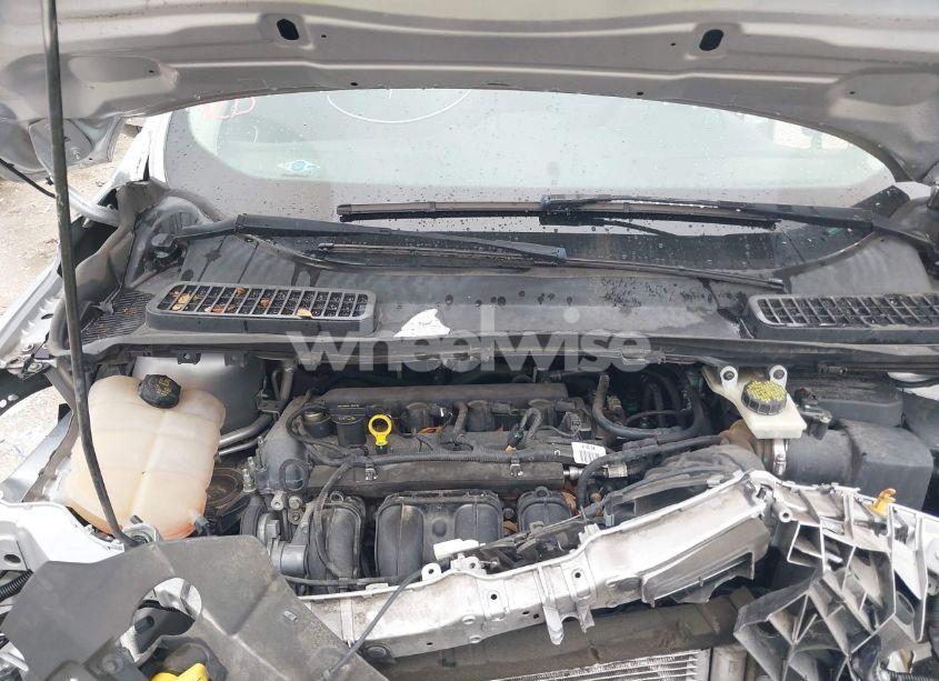 Photo 10 of 2015 Ford Escape SE (VIN 1FMCU0G77FUC01413)