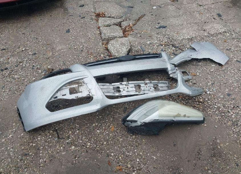 Photo 12 of 2015 Ford Escape SE (VIN 1FMCU0G77FUC01413)